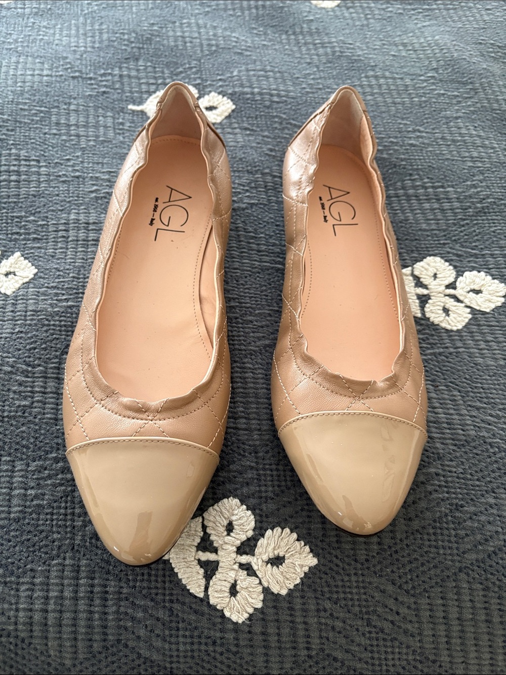 Agl beige flats